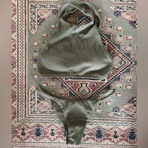 Green halter VIX bikini S nwt